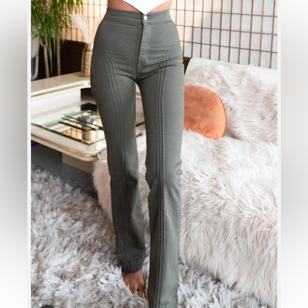 Revice Rollergirl Flares Peace & Love Size 27 NEW WITH TAGS